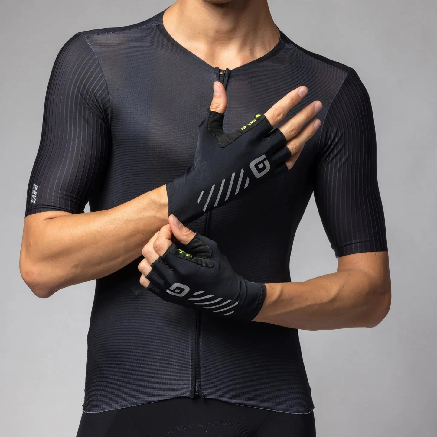 Ale Ciak gloves - Black