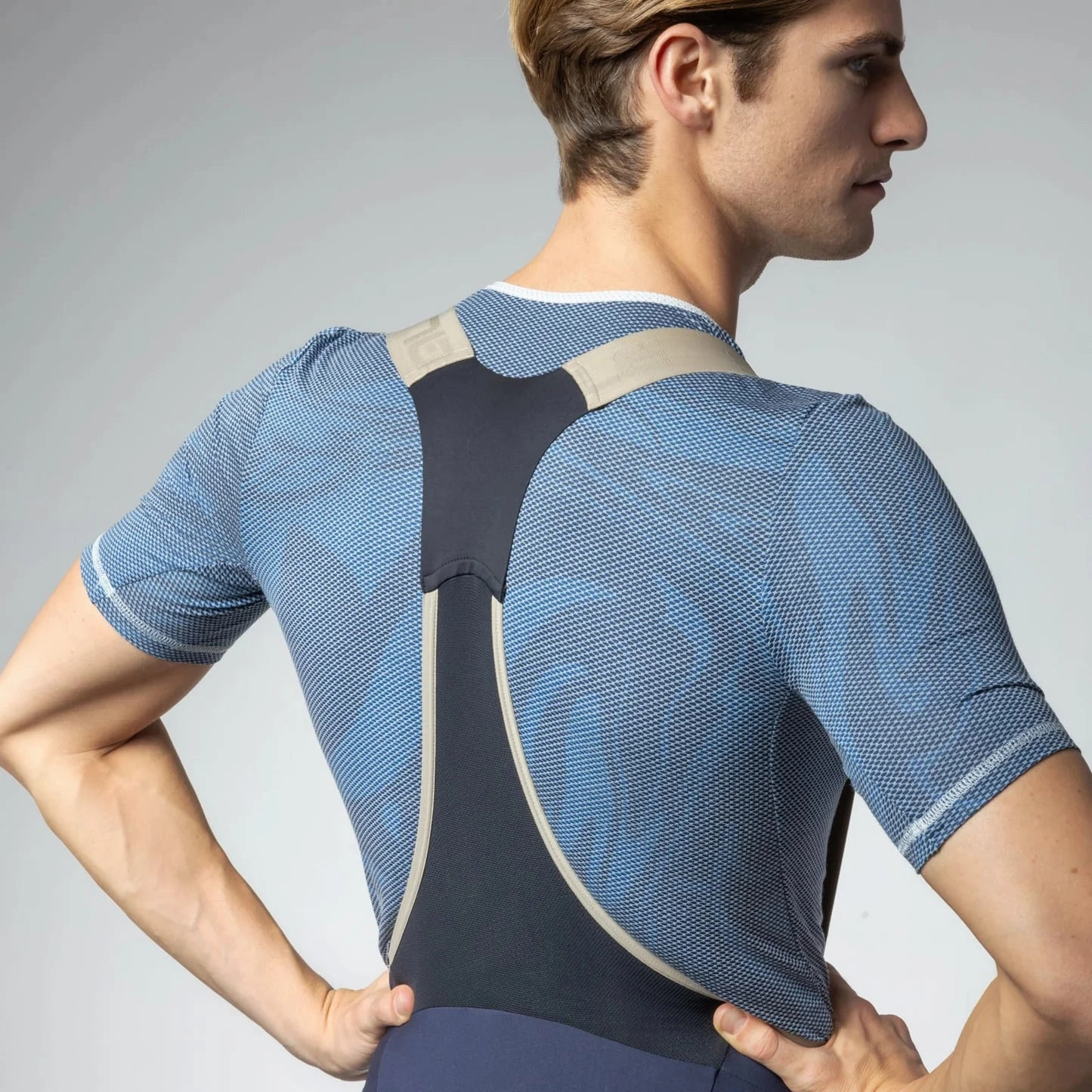 Ale PR-E Master 2.0 bib shorts - Light blue
