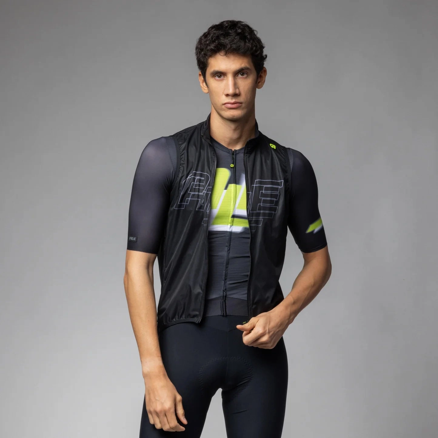 Ale PR-E Sauvage vest - Black