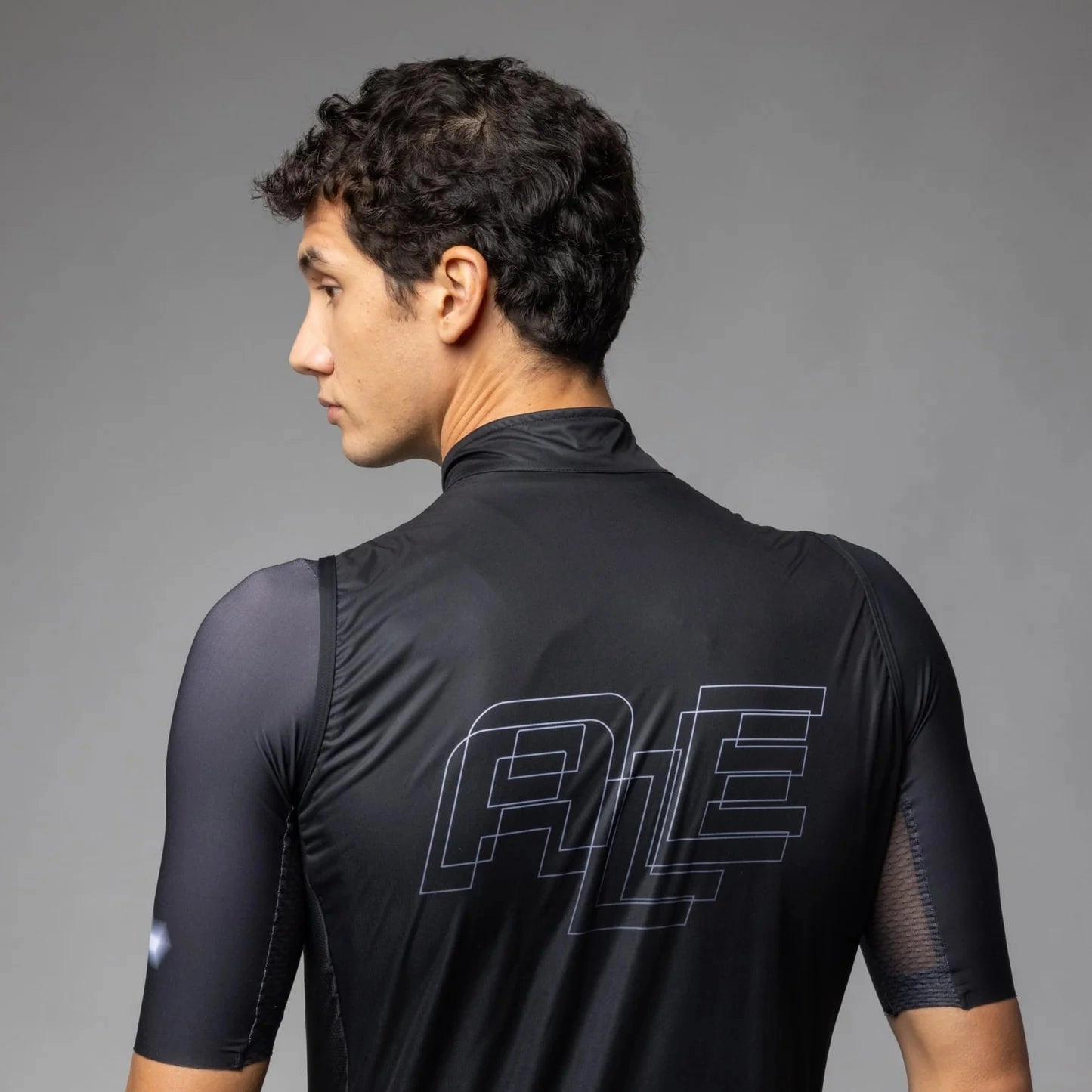 Ale PR-E Sauvage vest - Black