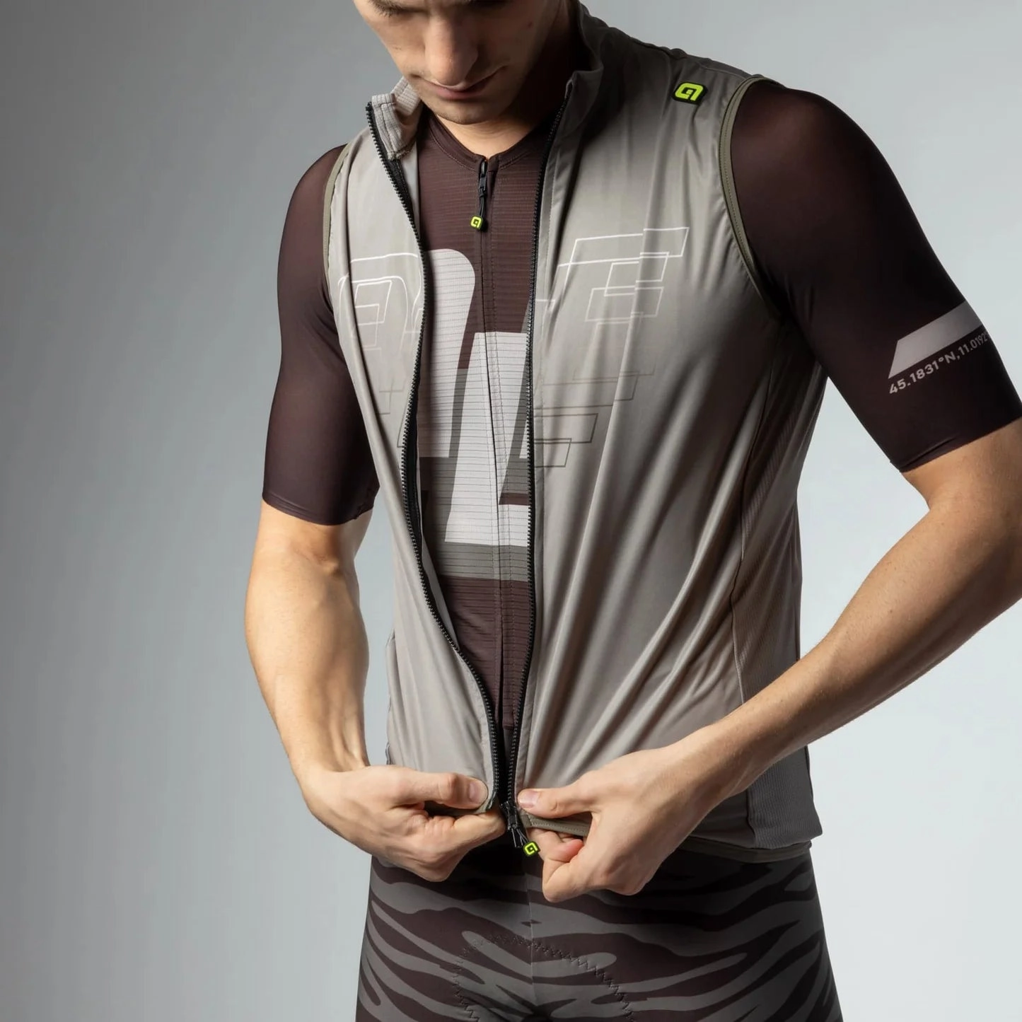 Ale PR-E Sauvage vest - Grey
