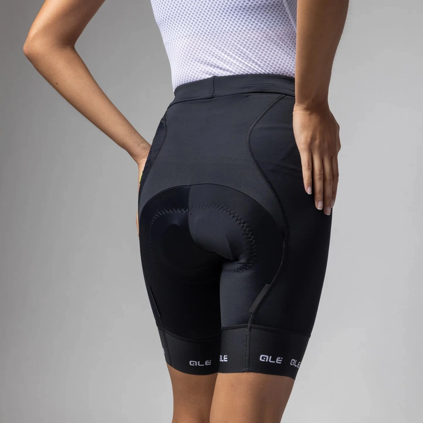 Ale PR-E Strada 2.0 women short - Black white