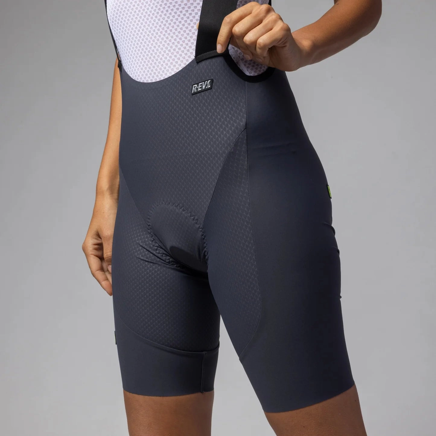 Ale R-EV1 Voltage women bibshort - Dark grey