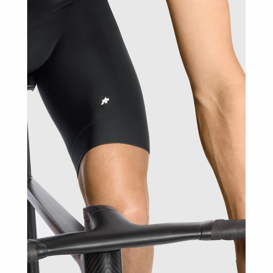 Assos Equipe R Spring Fall S11 bib short - Black