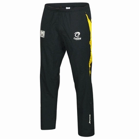 Australian National woman long pants
