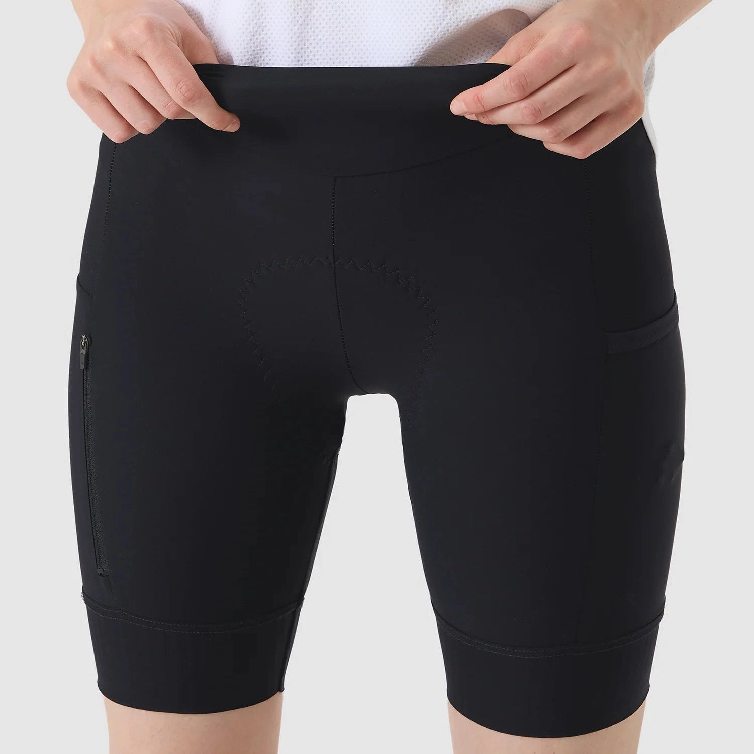 Cafe du Cycliste Elsa women short - Black