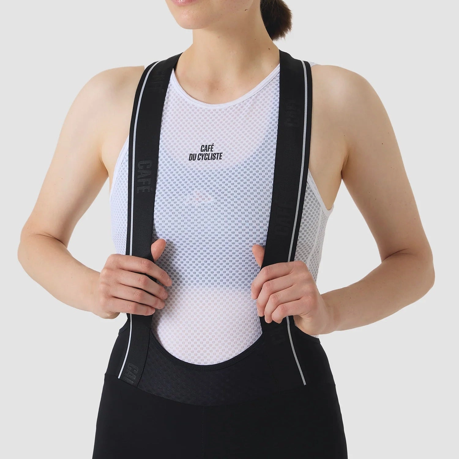 Cafe du Cycliste Victoire woman bib shorts - Black