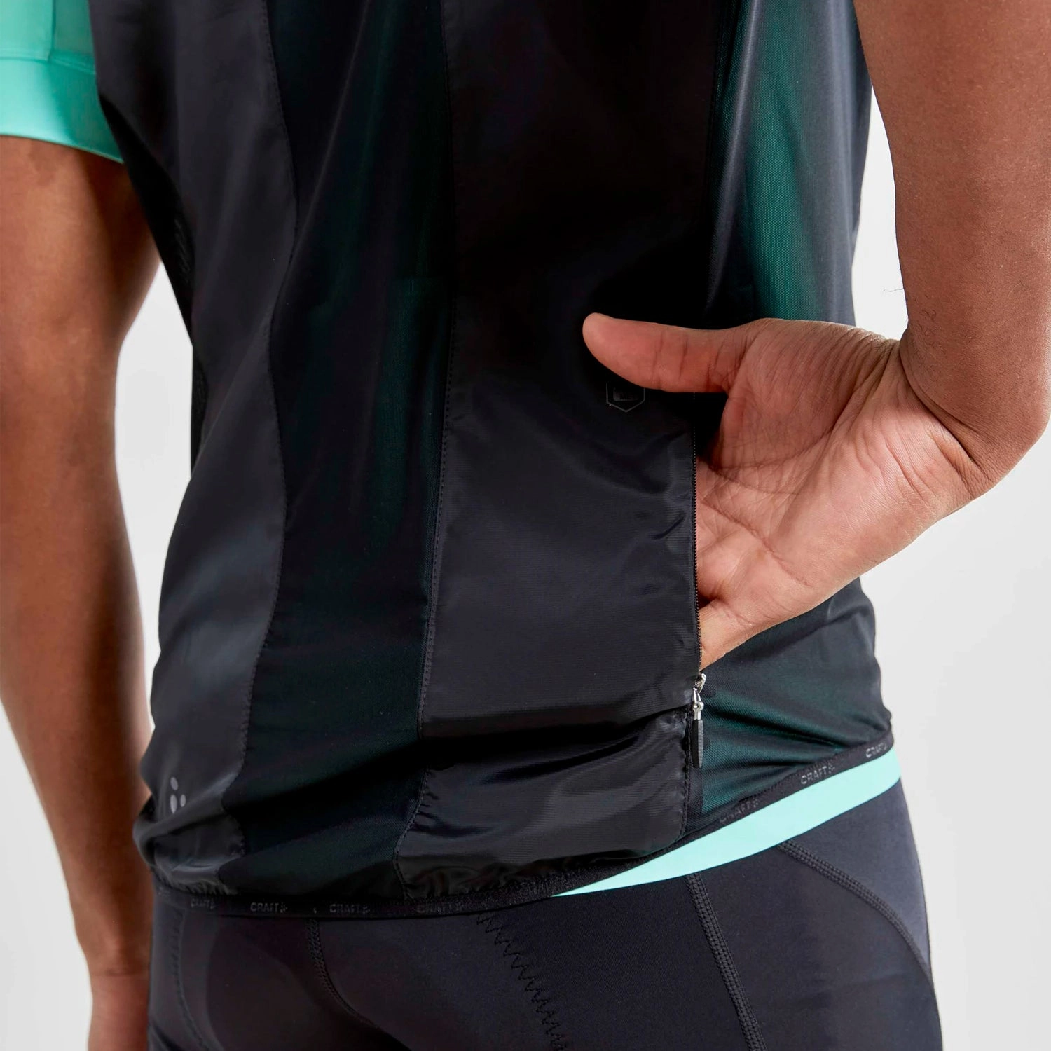 Craft Essence Light Wind Vest - Black