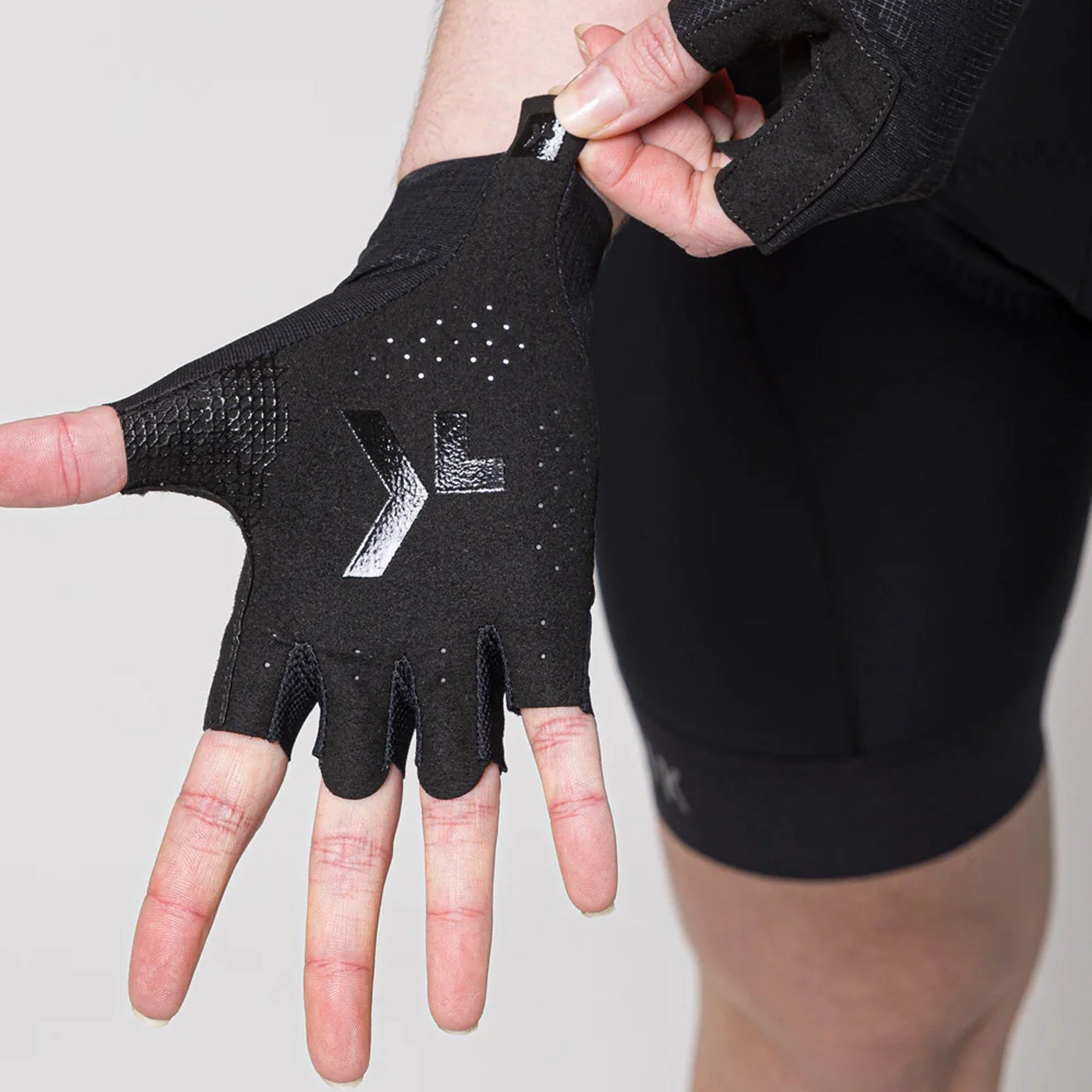 Gobik Mamba 2.0 Gloves - Black