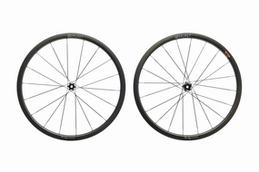 Hunt Aerodynamicist 32 Carbon Tubeless 700c Wheelset