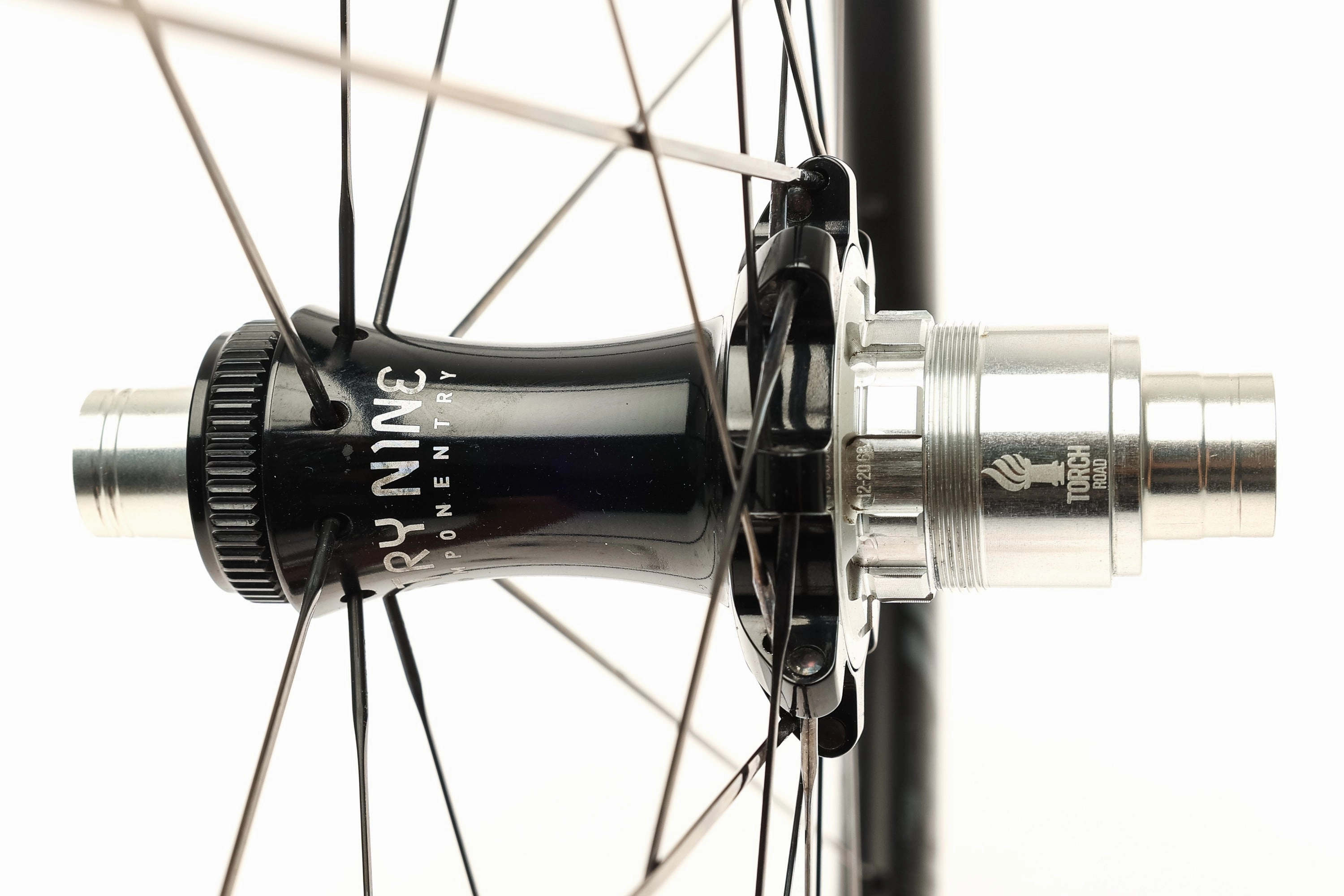 Industry Nine AR25 Aluminum Tubeless 700c Wheelset