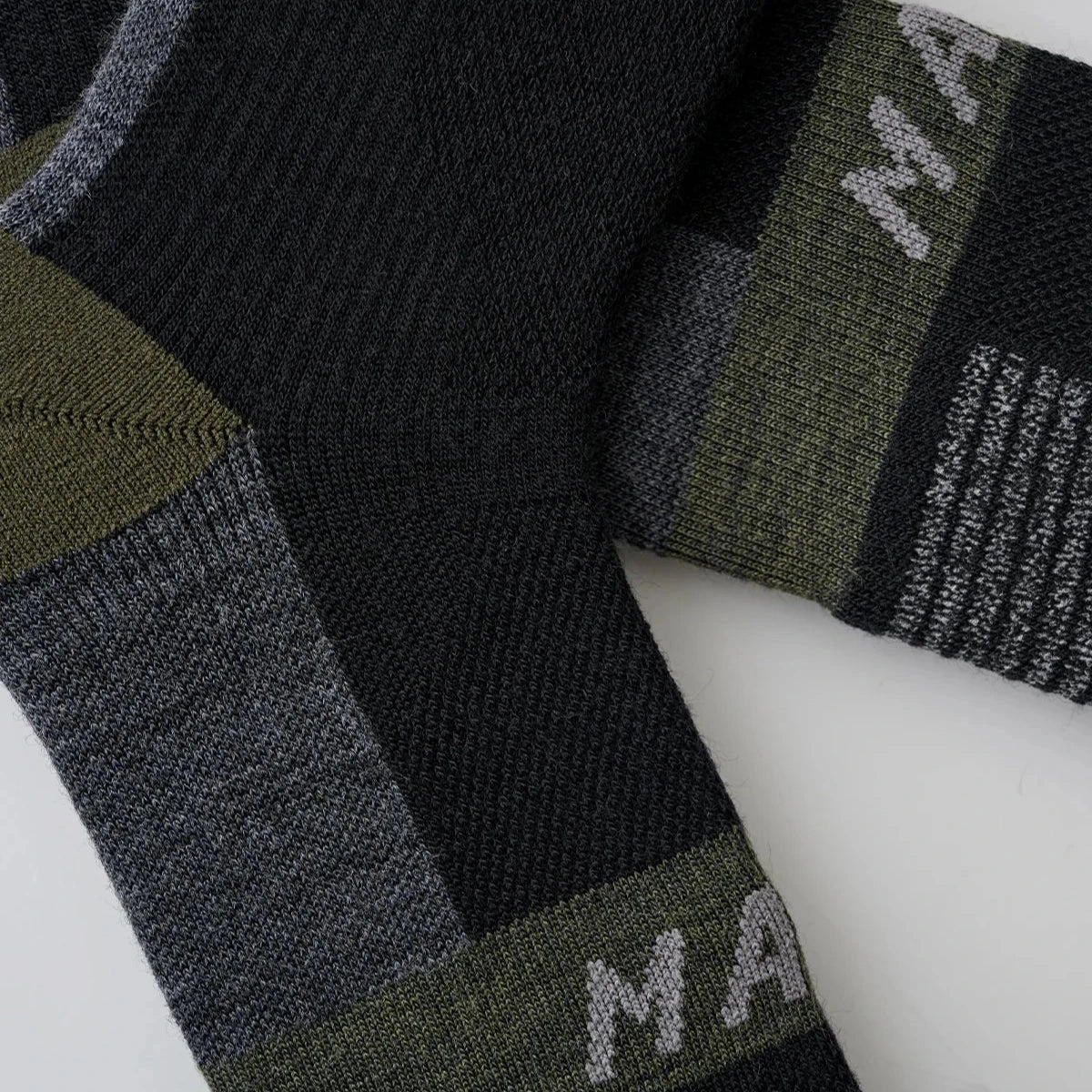 Maap Alt_Road Merino socks - Black Green