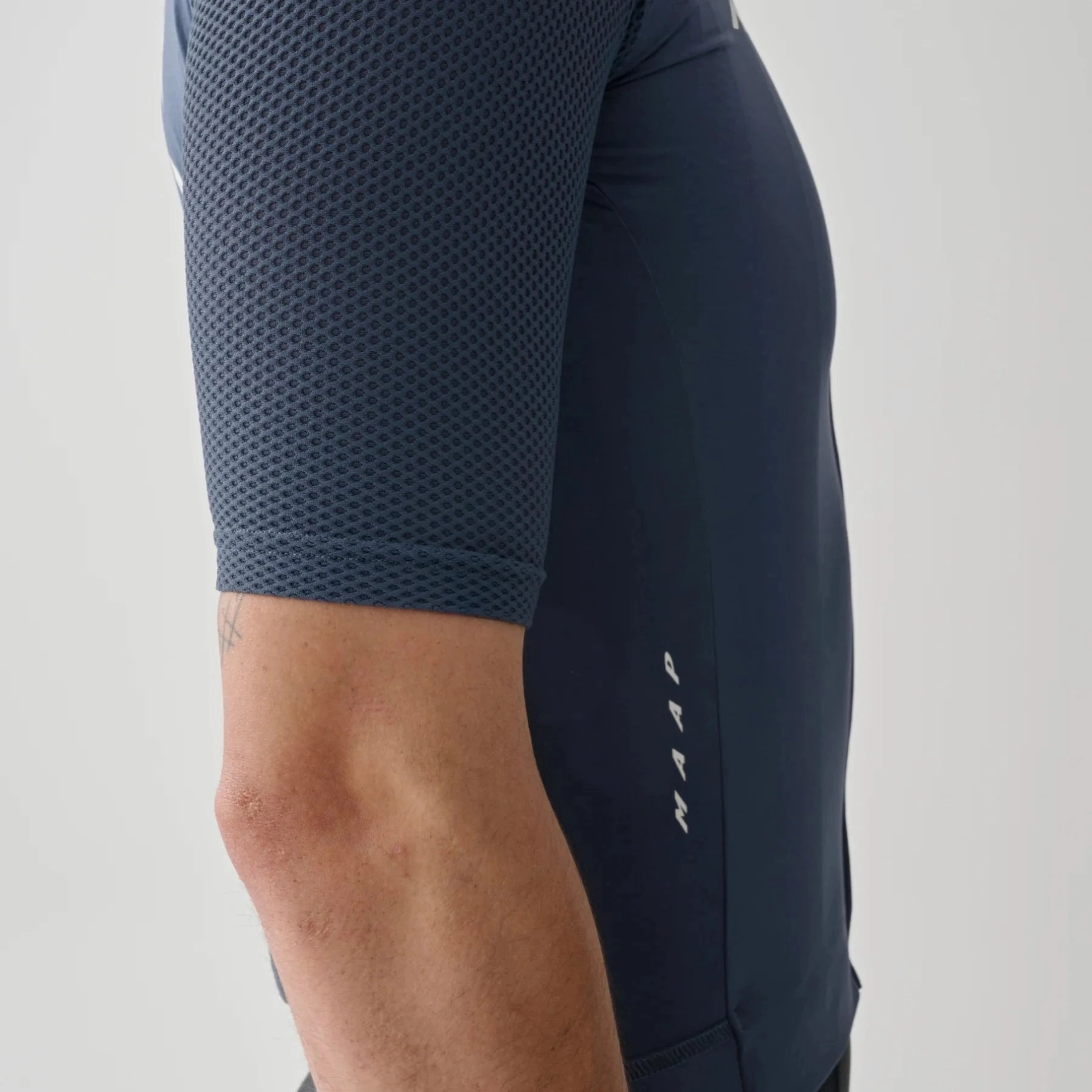 Maap Evade Pro Base 2.0 jersey - Dark blue