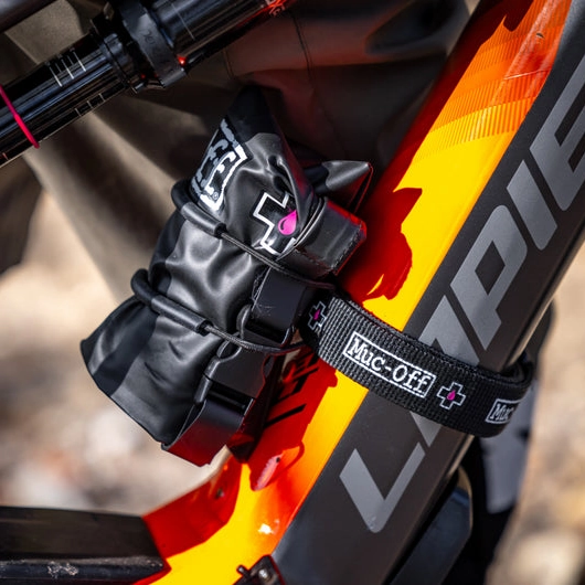 Muc-Off Utility Frame Strap & Waterproof Cargo Bag Bundle