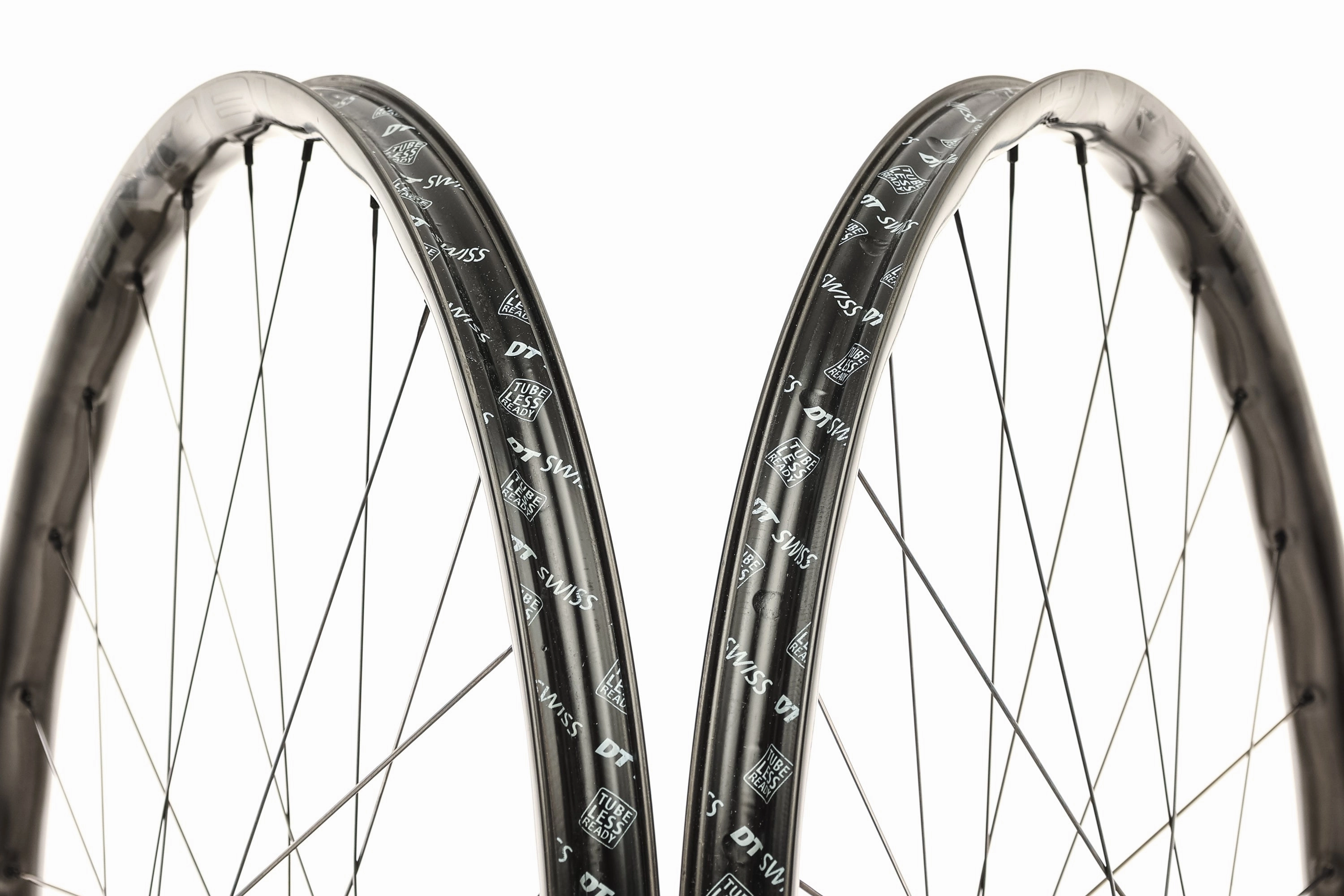 NOBL TR32 w/ Onyx Vesper Hubs Carbon Tubeless 29" Wheelset
