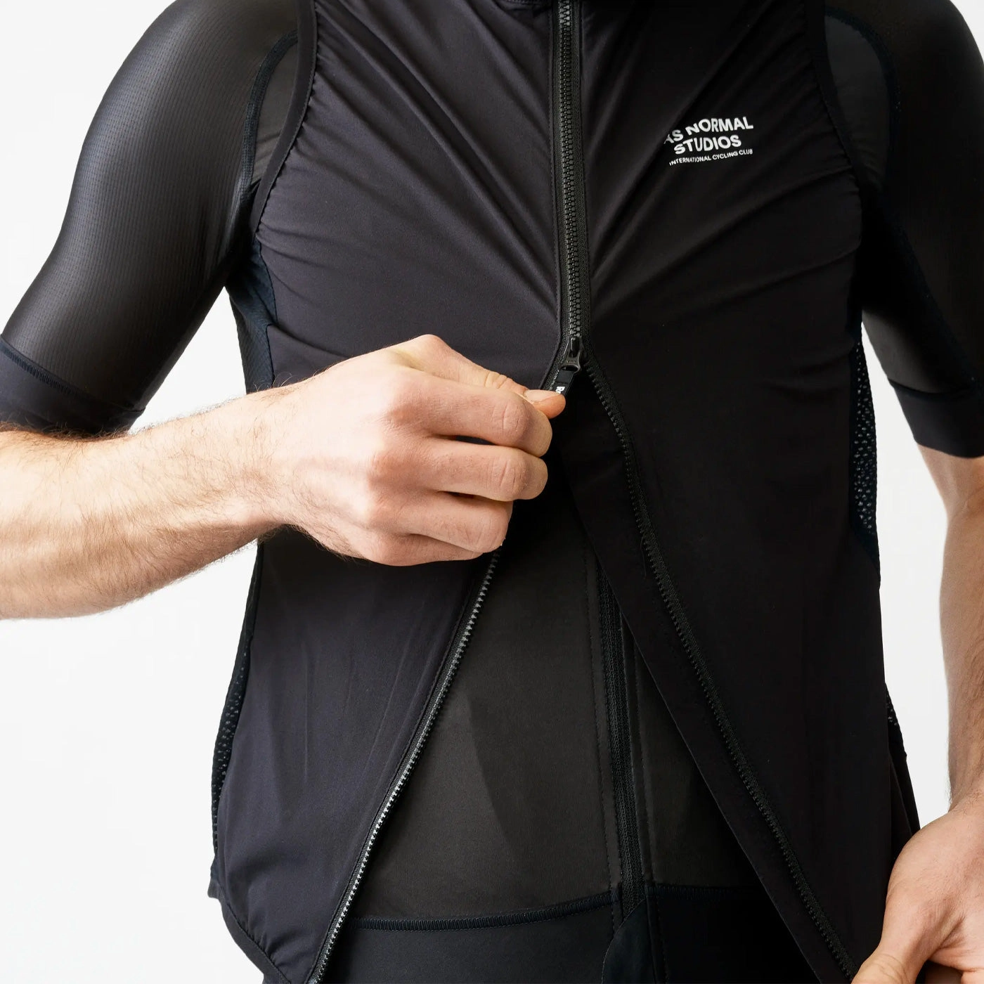 Pas Normal Studios Mechanism Stow Away Vest - Black
