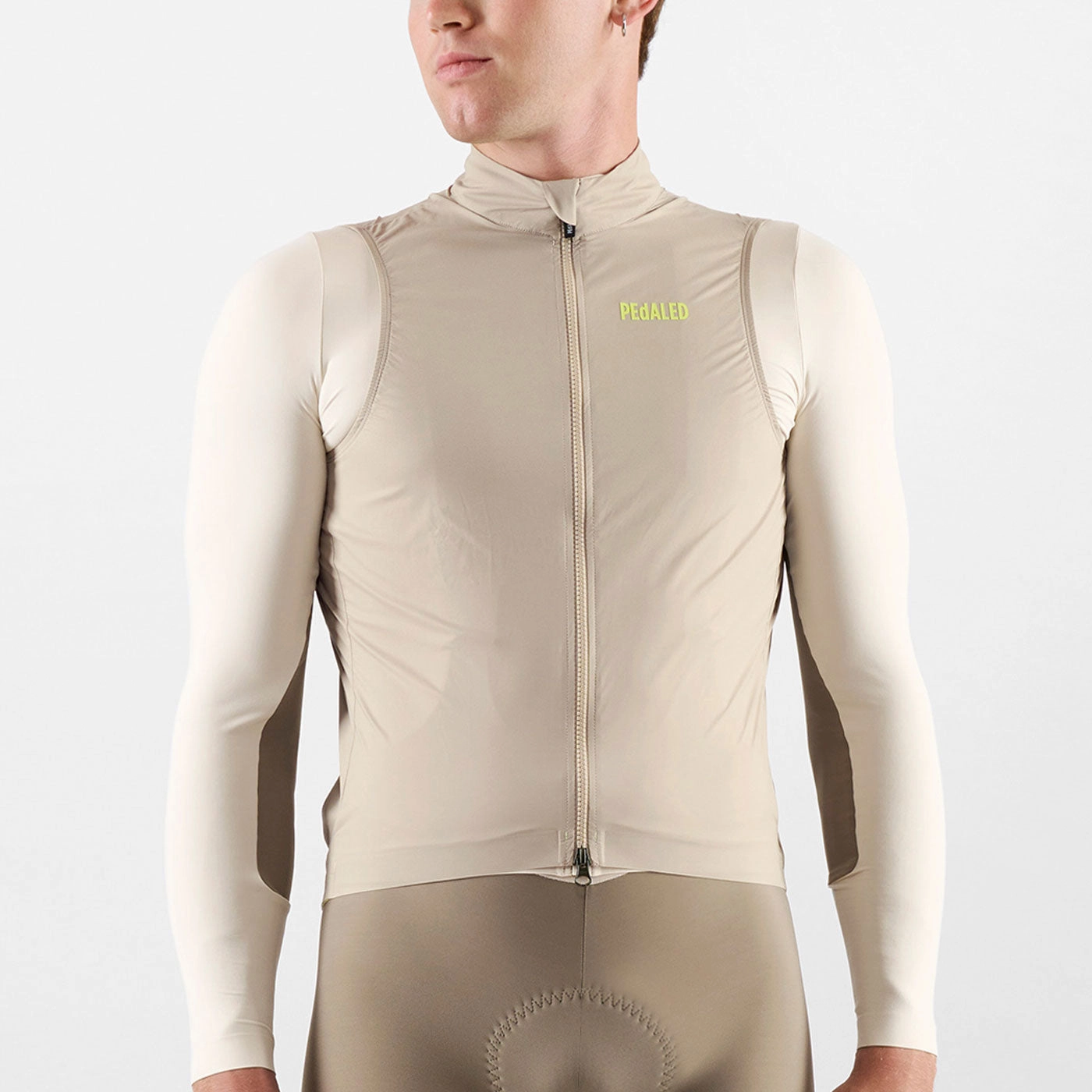 Pedaled Element WP vest - Beige