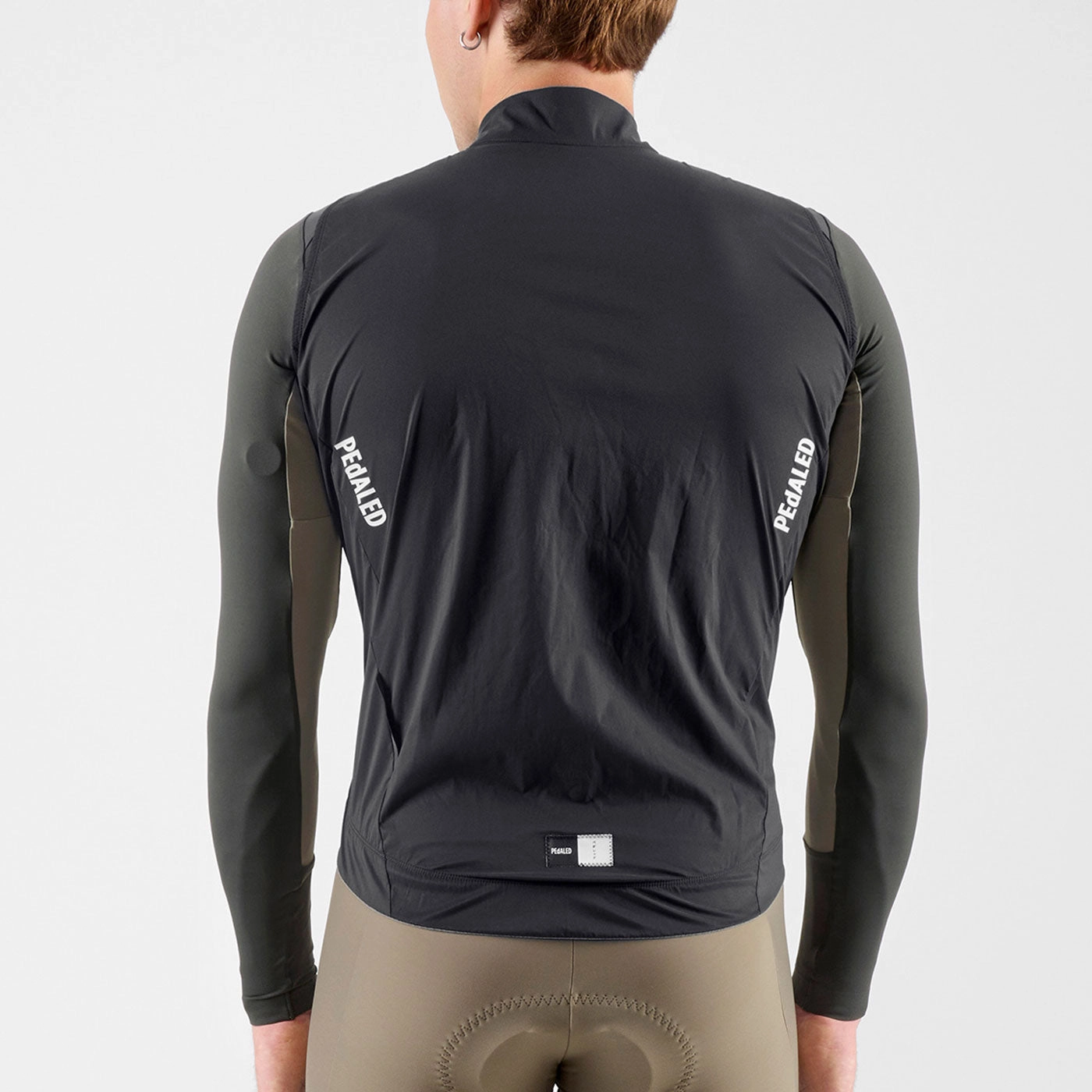Pedaled Element WP vest - Black