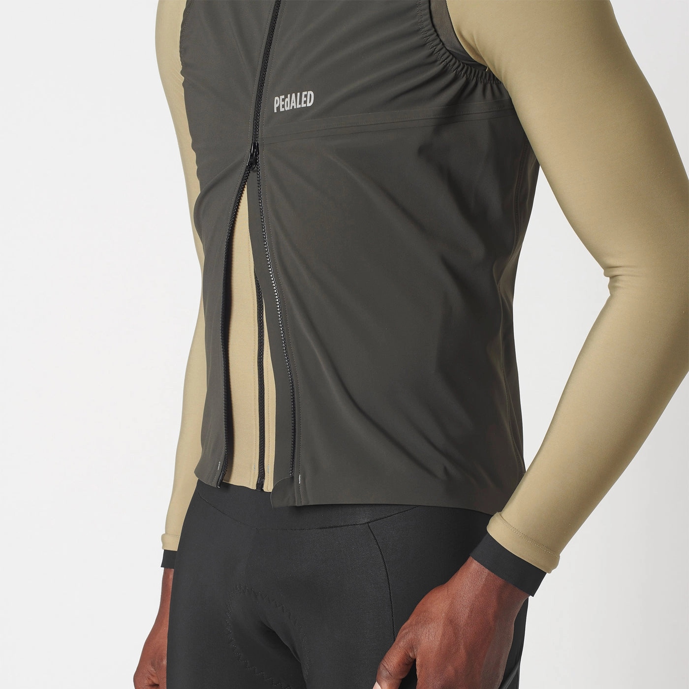 Pedaled Odyssey WP vest - Grey