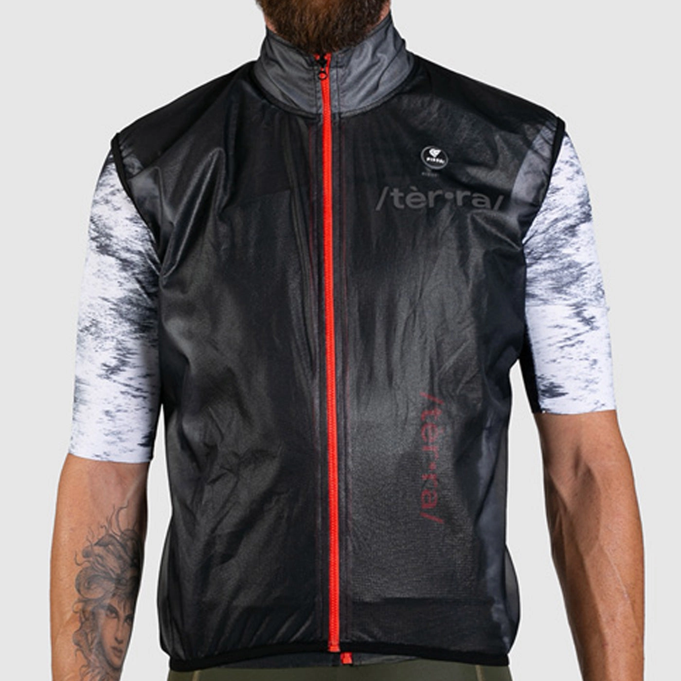 Pissei Terra vest - Black