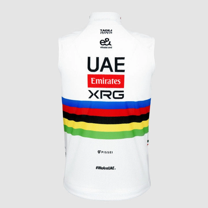 Pissei UAE Team Emirates 2025 vest - Tadej Pogacar