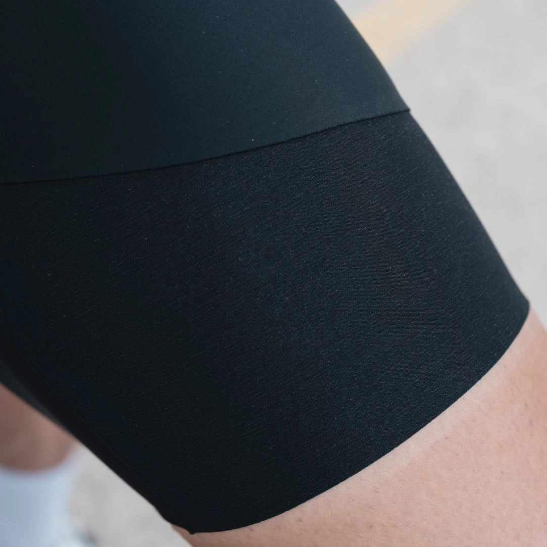 Q36.5 Gregarius Pro bib shorts - Black