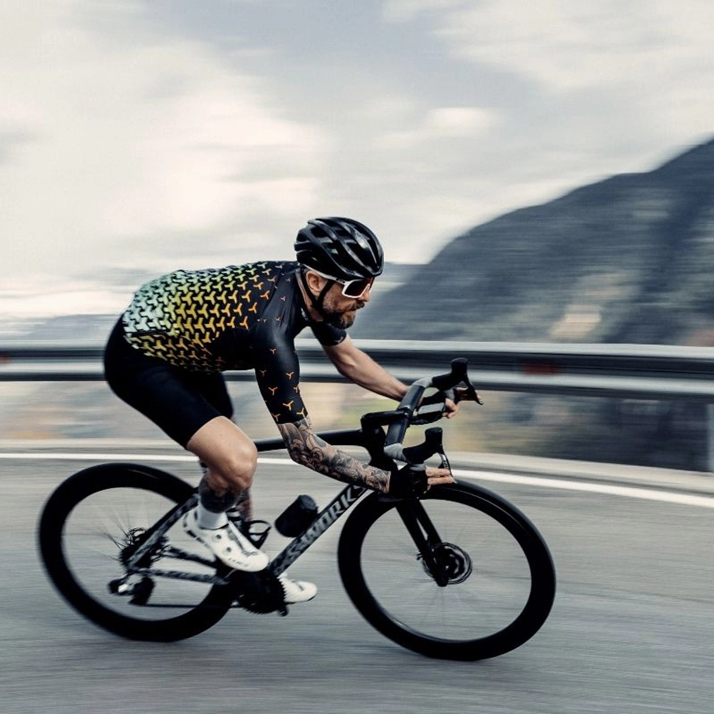 Q36.5 R2 jersey - Good Vibes 2.0