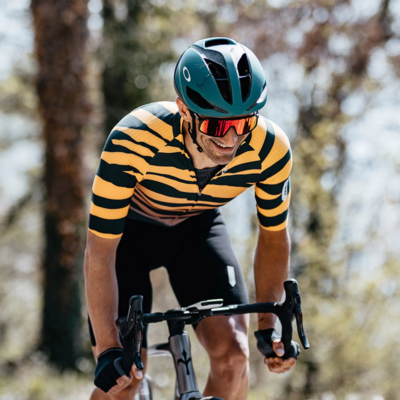 Q36.5 R2 Tiger jersey - Orange