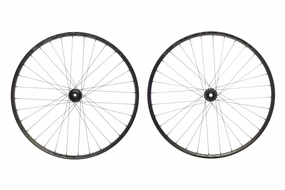 Race Face AR30 Aluminum Tubeless 29 Wheelset