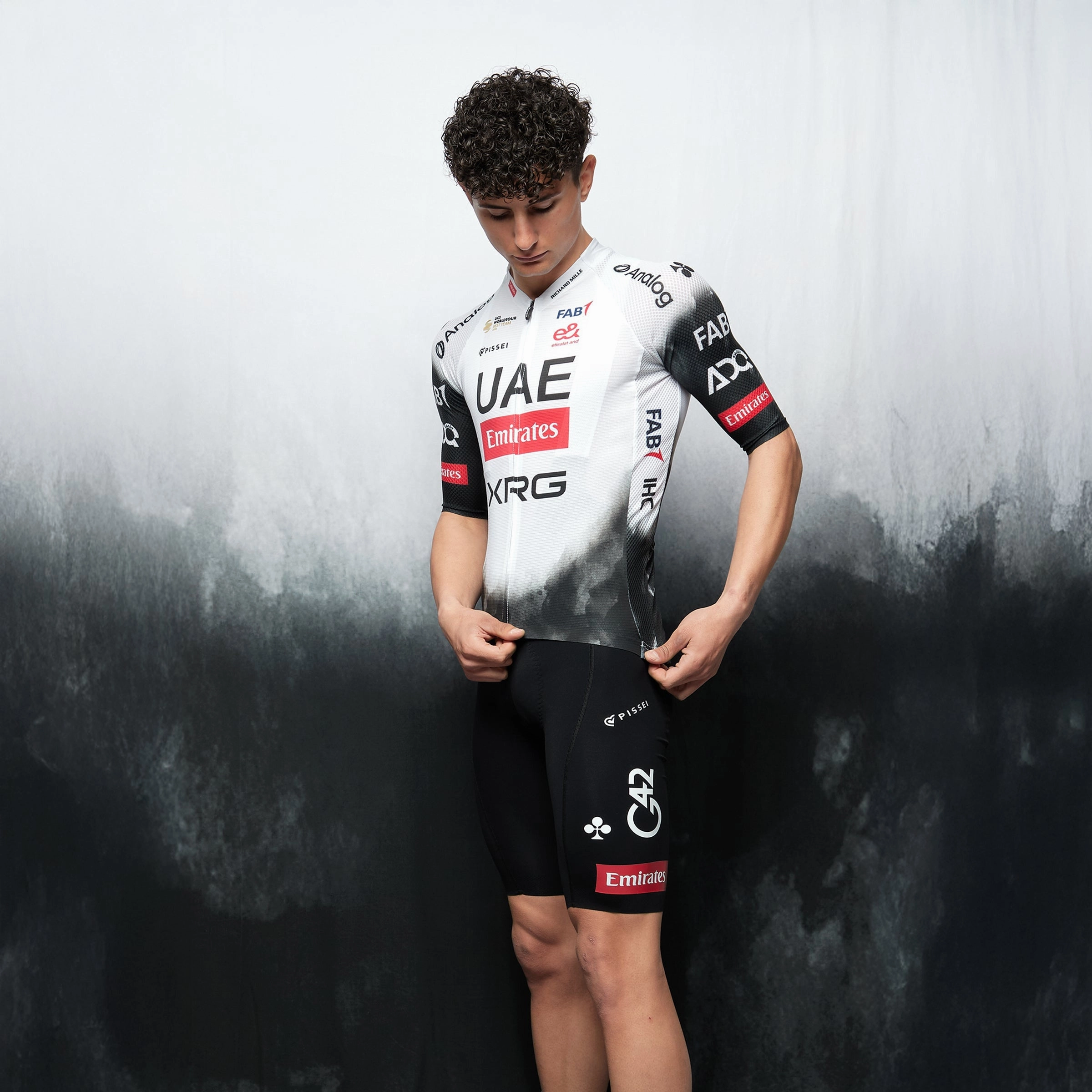 UAE Team Emirates 2025 Magistrale Ultra Pissei  jersey